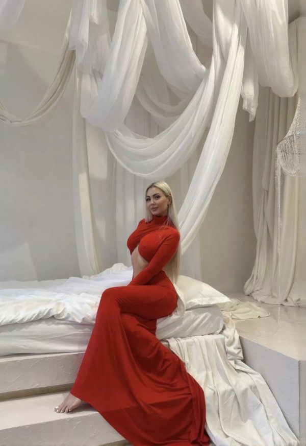 1f9b46ff-1cf9-4ed9-994b-9e34ce70cfbb.jpg